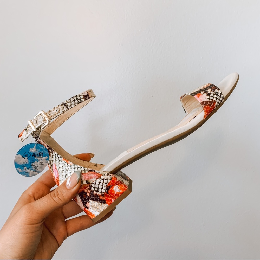 Strappy block heel sandal